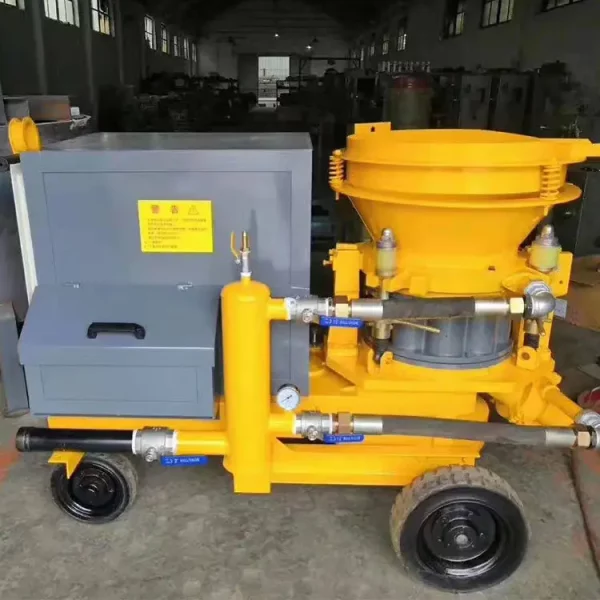 Concrete shotcrete machine