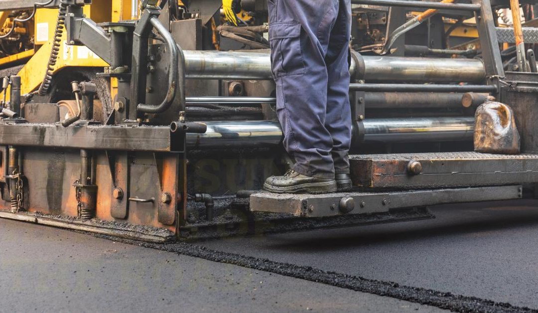 Asphalt Pavers – Heroes of the Road: Your Guide to New Asphalt Pavers 2024