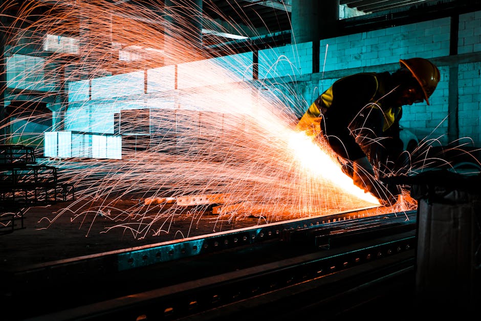 Plasma Cutters vs. Traditional Cutting Methods: A Comprehensive Comparison 2024