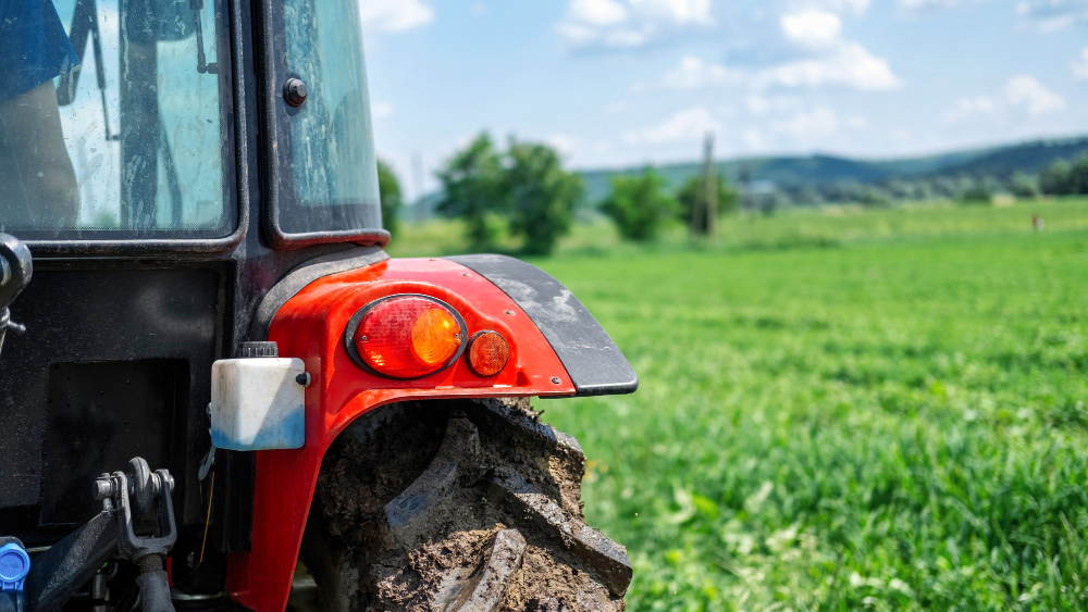 5 Essential Tips to Unleash the Potential of Your New Mini Tractor – Maximizing Efficiency!